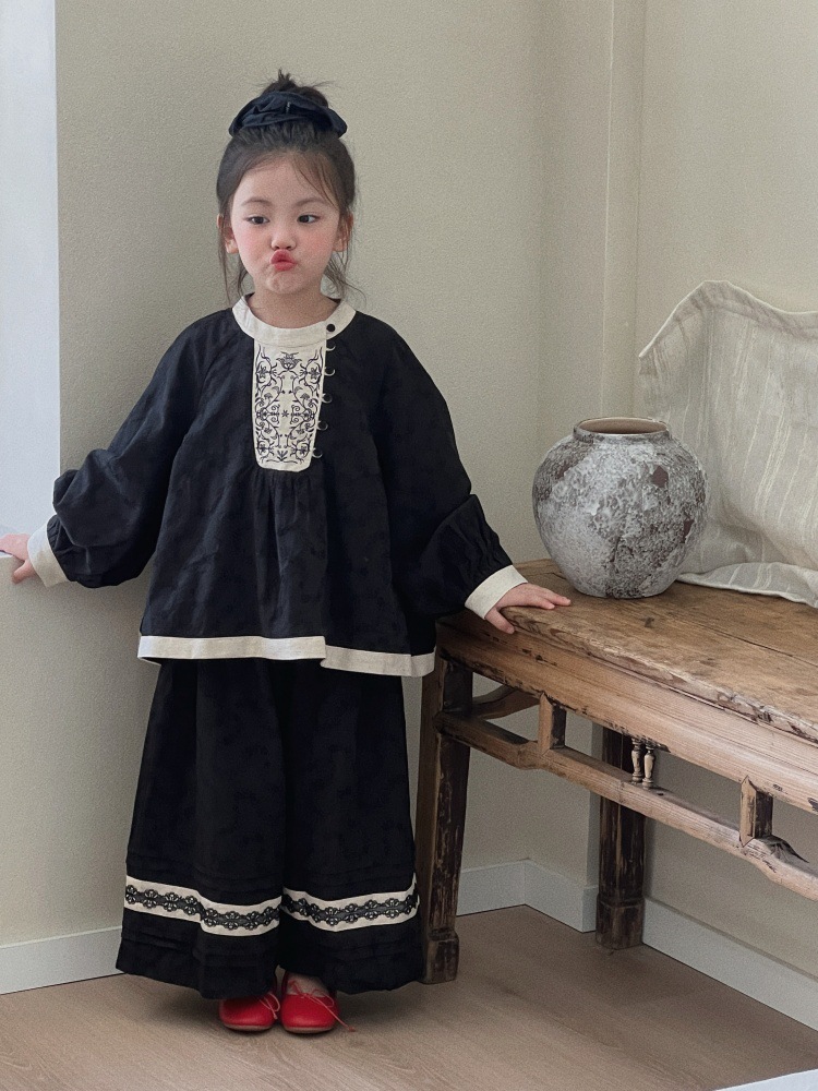 Girls Suit 2025 Autumn New Chi - Baby Clothing Industry recensione e prezzo