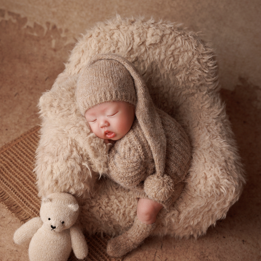 Knitted Newborn Photoshoot Out - Baby Clothing On Sale recensione e prezzo