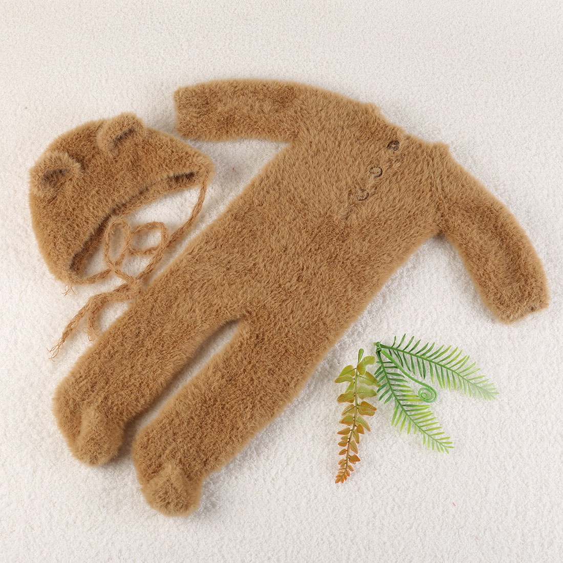 Vintage Knit Fluffy Teddy Bear - Baby Clothing Kit recensione e prezzo